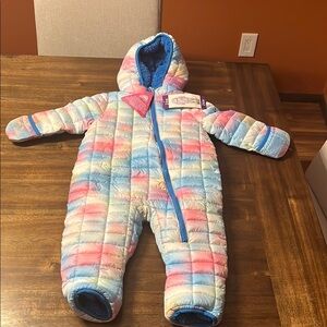 New Snozu Snowsuit size 24m multi color warm cotton candy baby / toddler